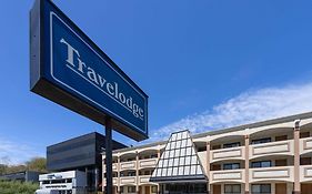 Travelodge By Wyndham Manhasset